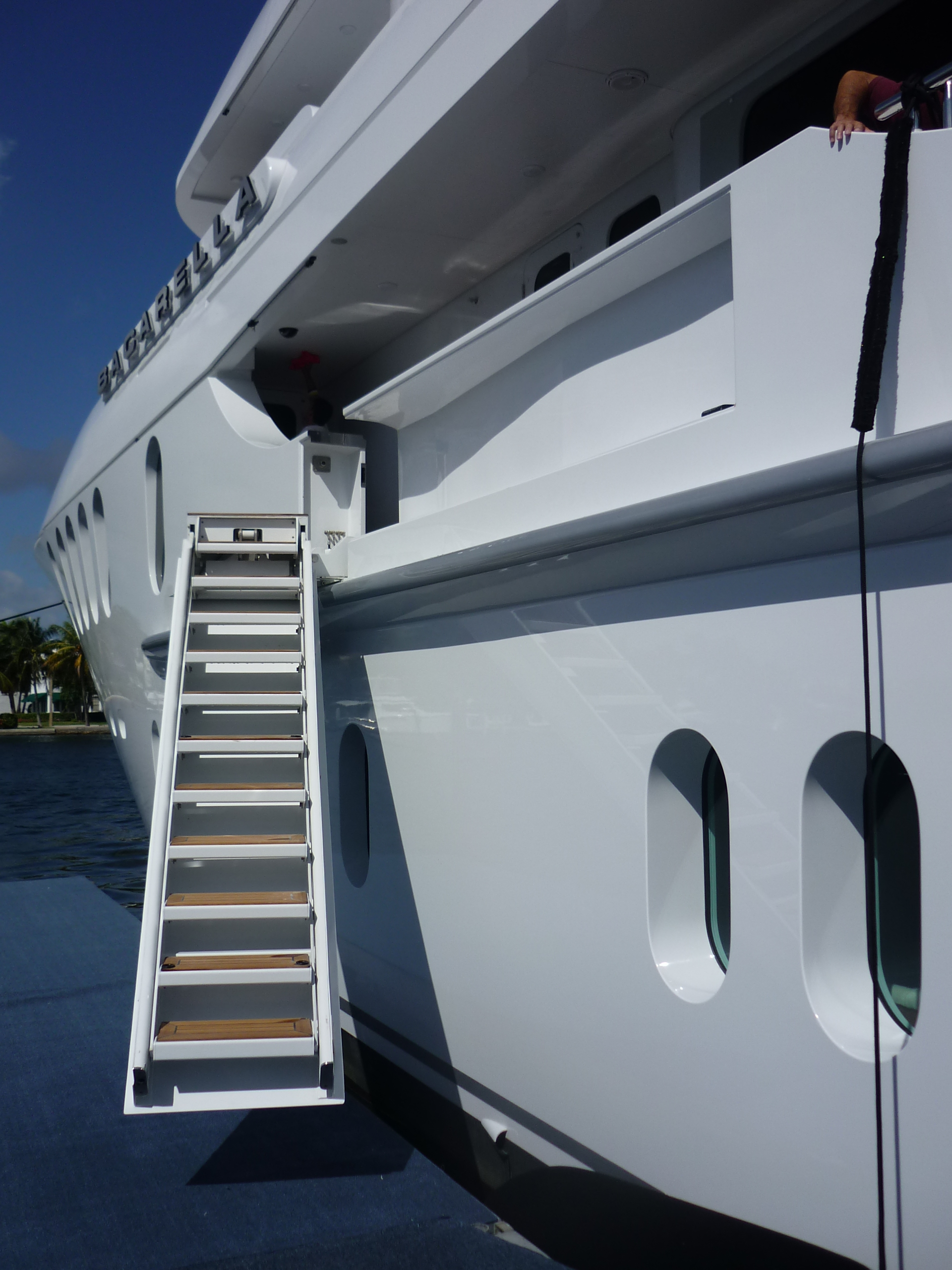 Hydraulic Ship-Side Boarding Stairs